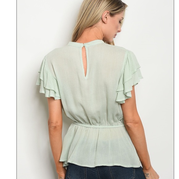 ☕️Lovely Sage Ruffle Top🌟 - Picture 2 of 3
